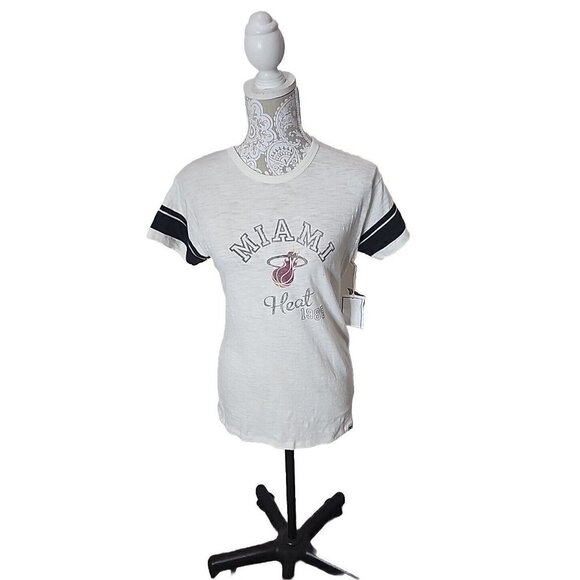 Miami Heat Game Time NBA Womens Tee Shirt T-Shirt 47 Brand Large NWT NEW - Picture 1 of 7
